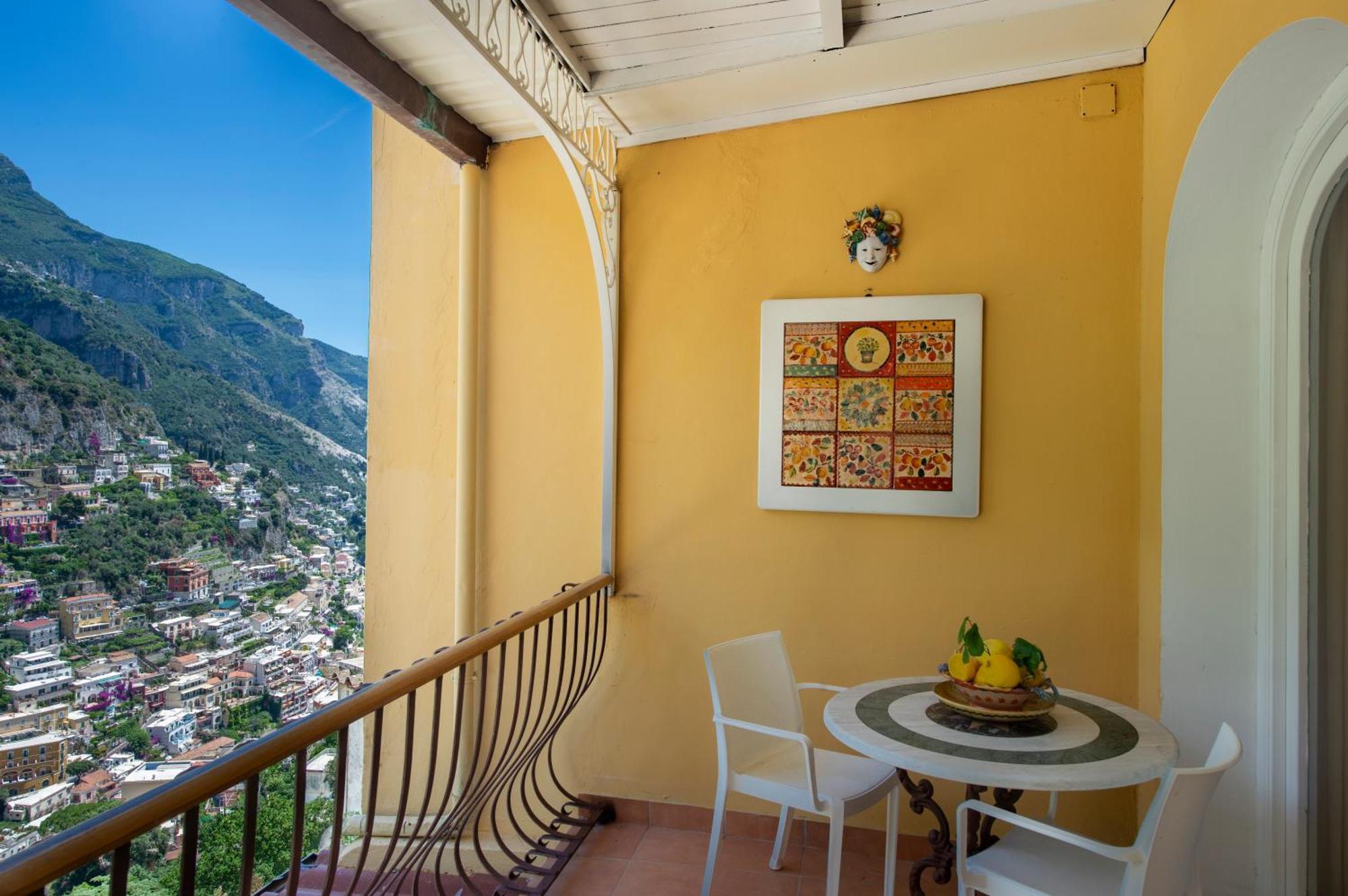 Casa Le Terrazze Apartment Positano Bagian luar foto