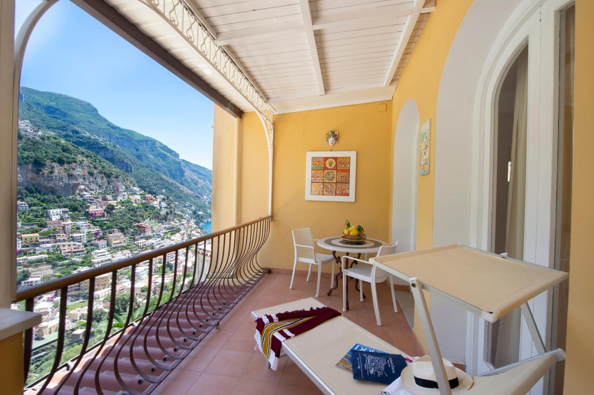 Casa Le Terrazze Apartment Positano Bagian luar foto
